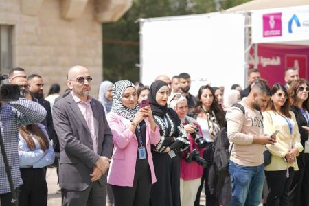 حضور واسع لطلبة وخريجي جامعة القدس والمشغلين والرعاة في يوم التوظيف السنوي 2023